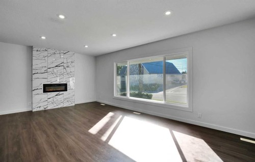 7520 7 Street Sw, Calgary, AB 