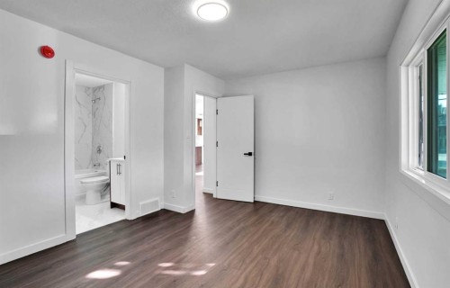 7520 7 Street Sw, Calgary, AB 