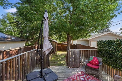 2512 19 Street Nw, Calgary, AB 