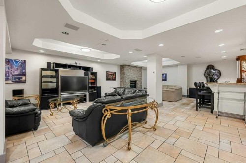 504-4555 Varsity Lane Nw, Calgary, AB 