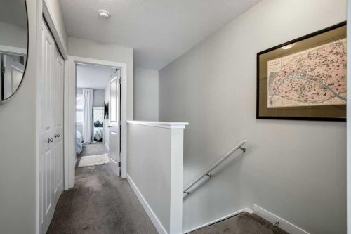 18 Legacy Path Se, Calgary, AB 