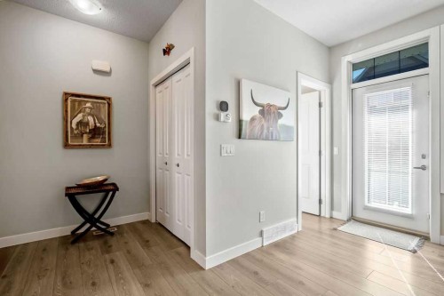 18 Legacy Path Se, Calgary, AB 