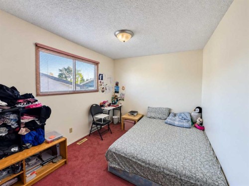 668 Whiteridge Road Ne, Calgary, AB 