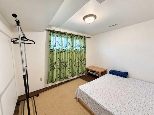 668 Whiteridge Road Ne, Calgary, AB 