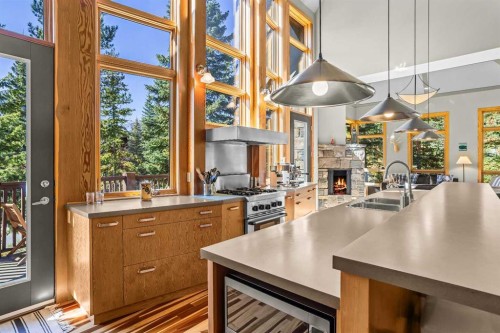 101 Stonecreek Place, Canmore, AB 