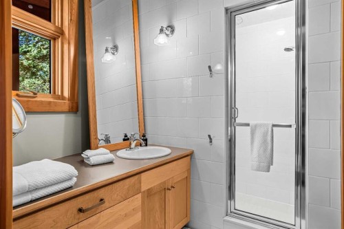 101 Stonecreek Place, Canmore, AB 