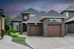 377 Evergreen Circle SW Calgary, AB T2Y 0B8