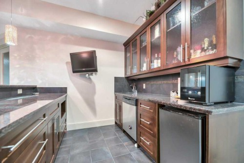 377 Evergreen Circle Sw, Calgary, AB 