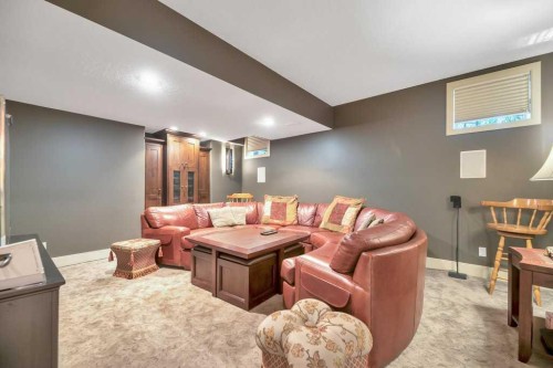 377 Evergreen Circle Sw, Calgary, AB 