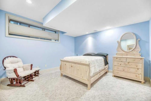 377 Evergreen Circle Sw, Calgary, AB 