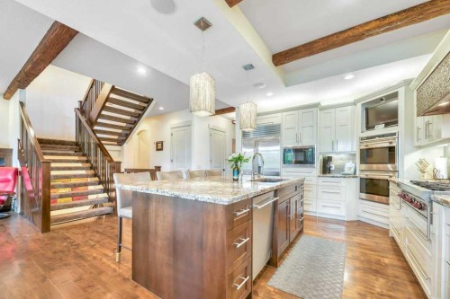 377 Evergreen Circle Sw, Calgary, AB 