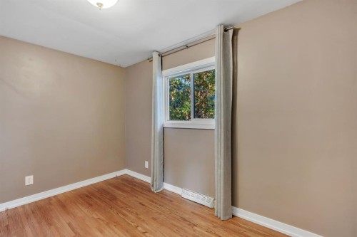 212 Blackthorn Road Nw, Calgary, AB 