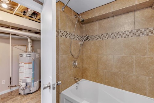 212 Blackthorn Road Nw, Calgary, AB 