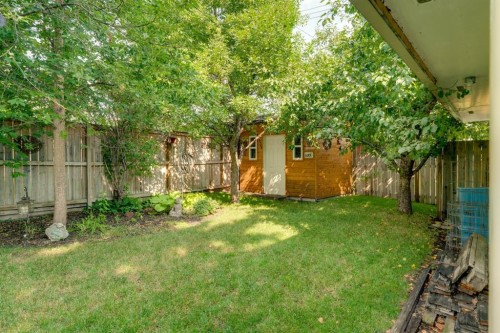 212 Blackthorn Road Nw, Calgary, AB 