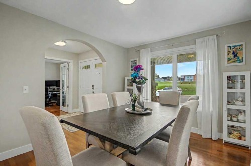 1410 38 Street Sw, Calgary, AB 