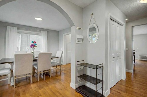 1410 38 Street Sw, Calgary, AB 
