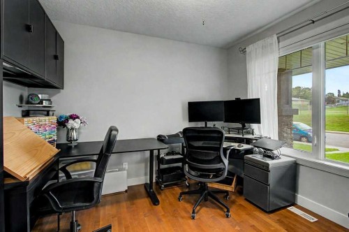 1410 38 Street Sw, Calgary, AB 
