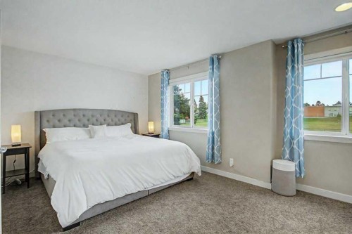 1410 38 Street Sw, Calgary, AB 