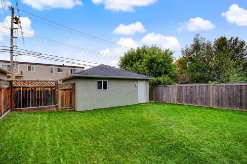 1410 38 Street Sw, Calgary, AB 