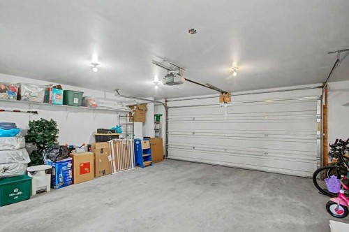 1410 38 Street Sw, Calgary, AB 
