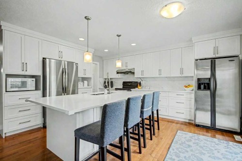 1410 38 Street Sw, Calgary, AB 