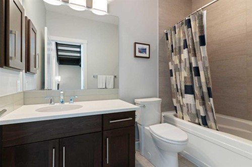 2106 27 Avenue Sw, Calgary, AB 