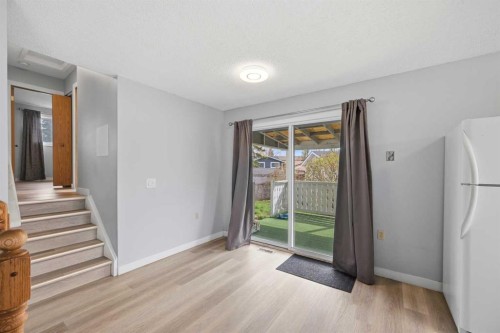 44 Castleridge Close Ne, Calgary, AB 