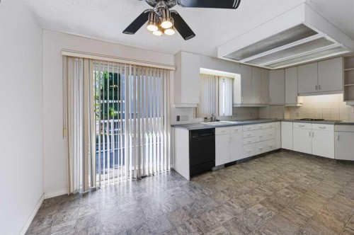107 Hallbrook Drive Sw, Calgary, AB 