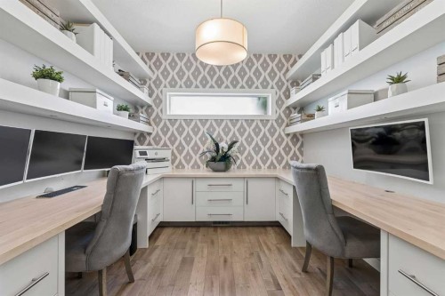 116 Masters Court Se, Calgary, AB 