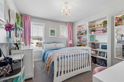 116 Masters Court Se, Calgary, AB 