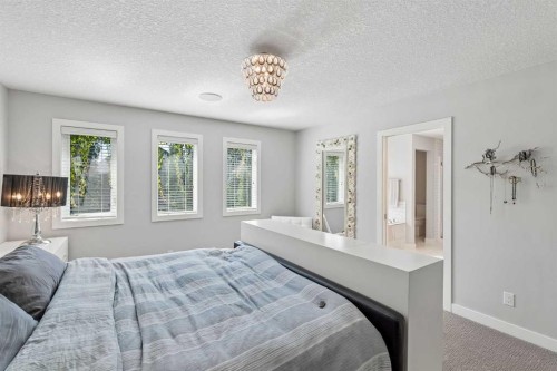 116 Masters Court Se, Calgary, AB 