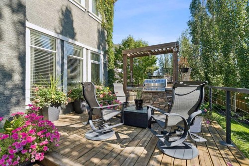 116 Masters Court Se, Calgary, AB 