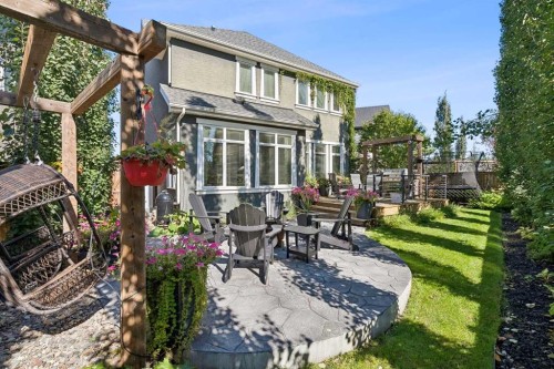 116 Masters Court Se, Calgary, AB 