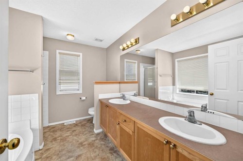 275 Panatella Circle Nw, Calgary, AB 