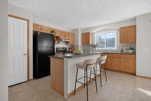 184 Everridge Way Sw, Calgary, AB 