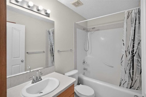 184 Everridge Way Sw, Calgary, AB 