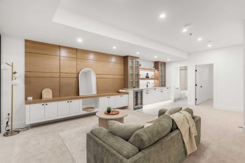 907 36A Street Nw, Calgary, AB 