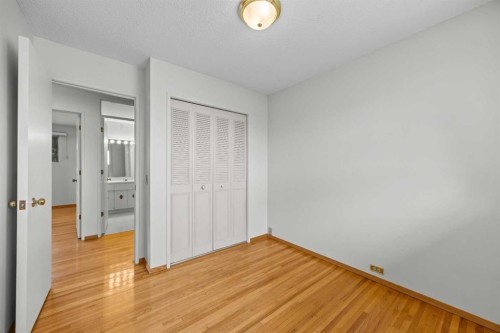 6904 8 Street Nw, Calgary, AB 