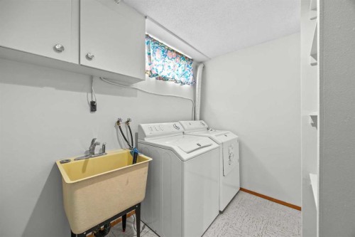 6904 8 Street Nw, Calgary, AB 