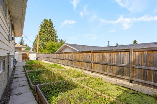 6904 8 Street Nw, Calgary, AB 