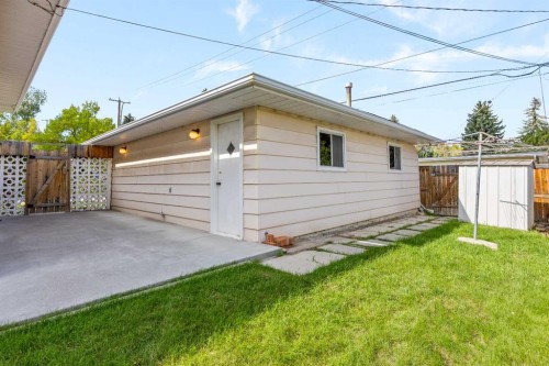 6904 8 Street Nw, Calgary, AB 