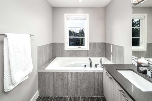 464 29 Avenue Nw, Calgary, AB 