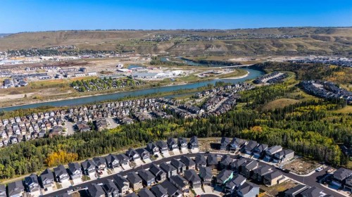 463 Rivercrest View, Cochrane, AB 