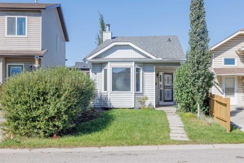 5 Erin Grove Place Se, Calgary, AB 
