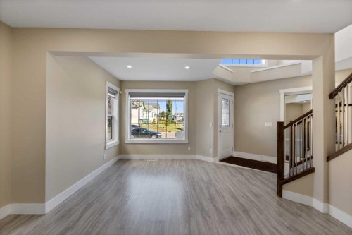 23 Anaheim Circle Ne, Calgary, AB 