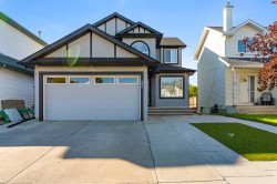 23 Anaheim Circle NE Calgary, AB T1Y 7E2