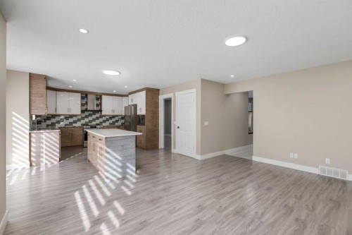 23 Anaheim Circle Ne, Calgary, AB 