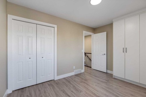 23 Anaheim Circle Ne, Calgary, AB 
