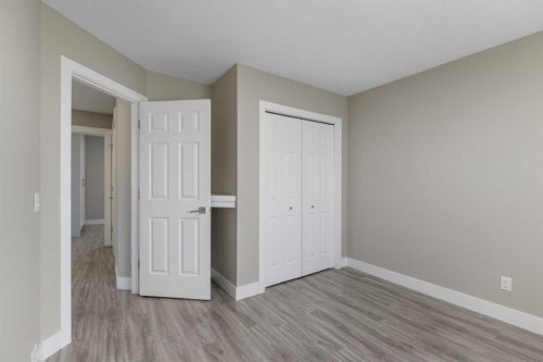 23 Anaheim Circle Ne, Calgary, AB 