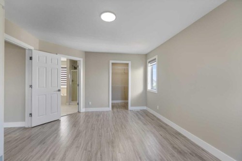 23 Anaheim Circle Ne, Calgary, AB 